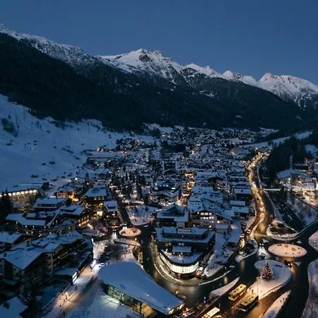 Hotel Ullrhaus St. Anton am Arlberg